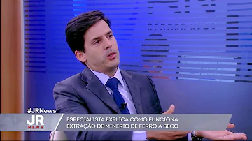 Como o minério de ferro é encontrado na natureza?