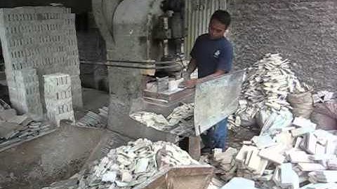 Electric Stone Splitting machine for mushroom stones, sand stones, slates