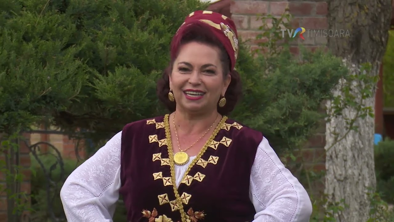 Carmen Popovici Dumbravă: “S-or astrâns ortacii-n sat” #Folclor