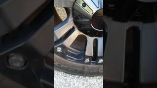 How to polish oxidized black rims