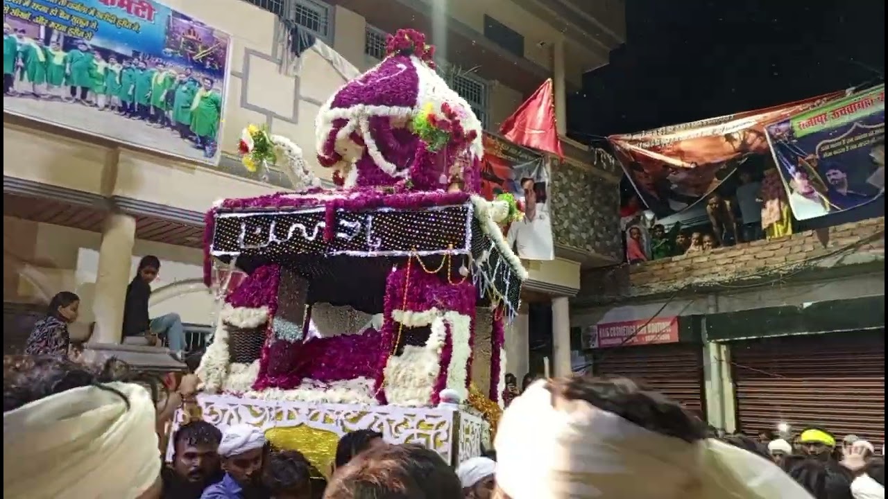 Aytihasik muharram 2025. 8 muharram rajapur imaam badey ki mehendi puri shaan aur shaukat ke saath.