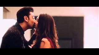 Tamasha All Kisses -Deepika Kissing Ranbir.
