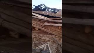 Жители Усть-Калманки просят снести аварийное здание бывшей церковно-приходской школы