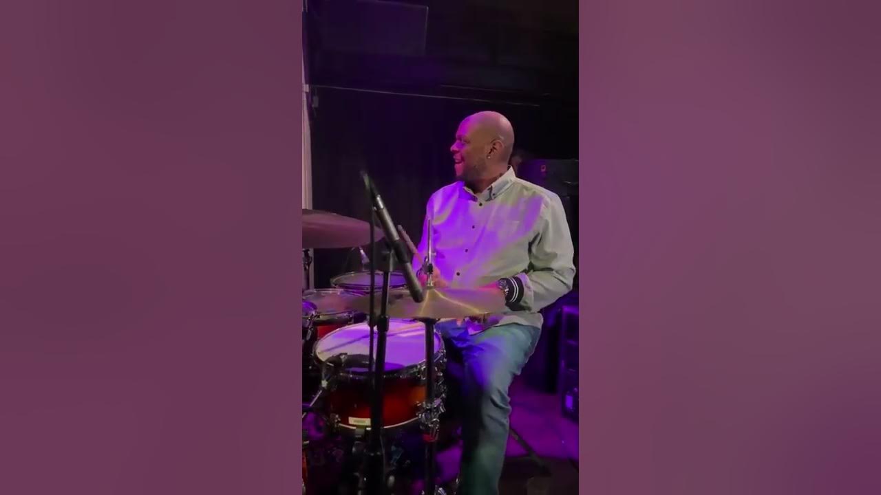 Shaun MArtin on drums. You'd love this 👍🔥