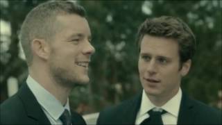 Kevin & Patrick 6 Looking