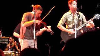 Jesse Spencer playing the fiddle really fast with the Band From TV