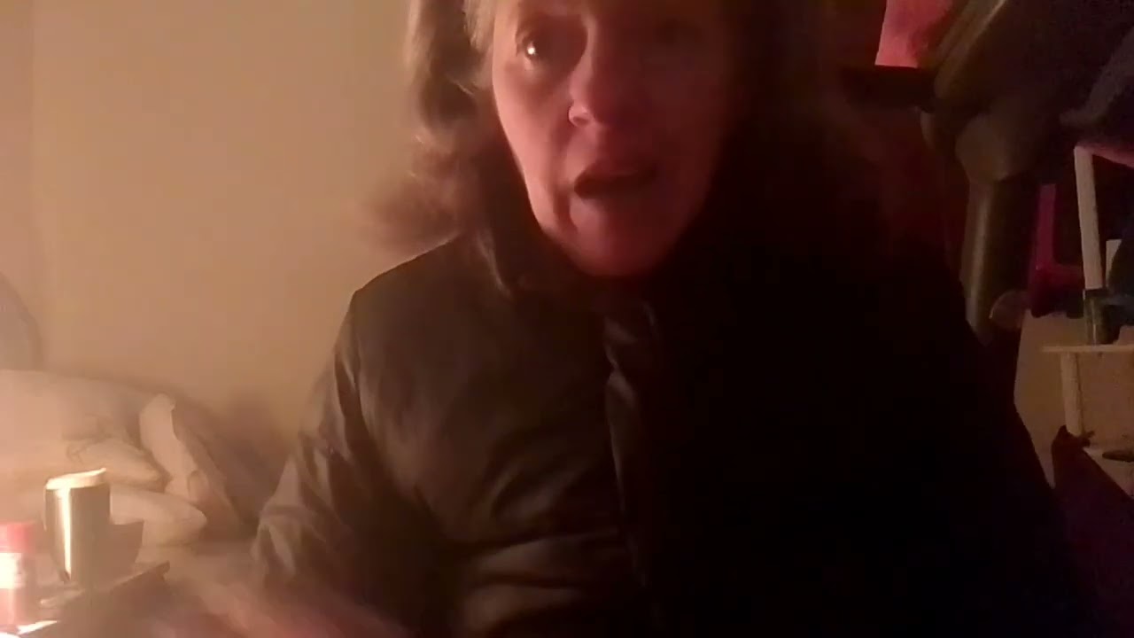 Cosiendo con lluvia de fondo ASMR #suenoreparador 