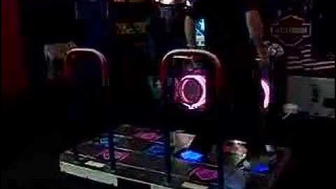 DDR Jonathon Centerfold Doubles No Bar