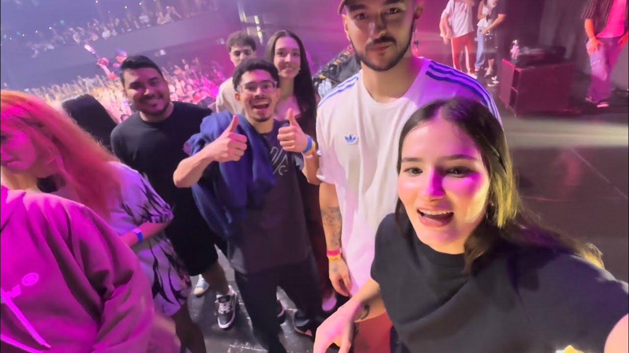 subi no palco do 7mz…