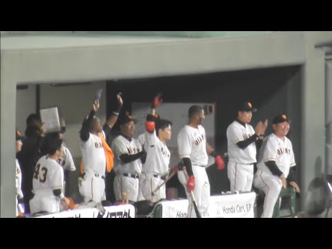 吉川尚輝 試合を決定づけるホームラン!佐賀･さがみどりの森球場　尚輝たまらん