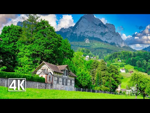 The lively town of Schwyz 🇨🇭 Switzerland