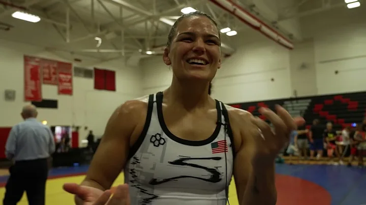 Kayla Miracle (Sunkist), after winning 2022 Final X Special Wrestle-off at 62 kg