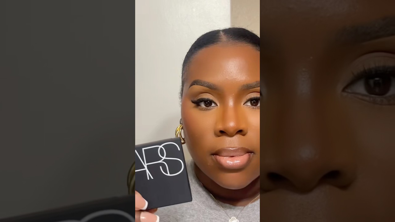 video NARS Light Reflecting Prismatic Powder Pressed