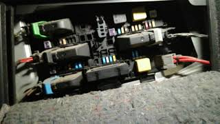 картинка: Opel Astra H не работает центральный замок.