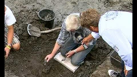 GPTV: Archeologen spitten in Jelsum