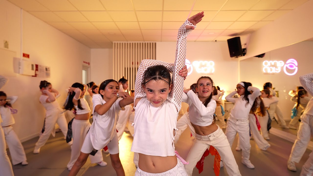 Emotion Dance Academy - Hip-Hop Kids - Samba de Janeiro (2025)