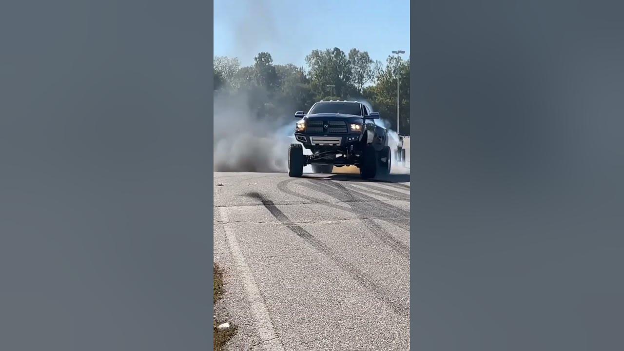 3000 HP car