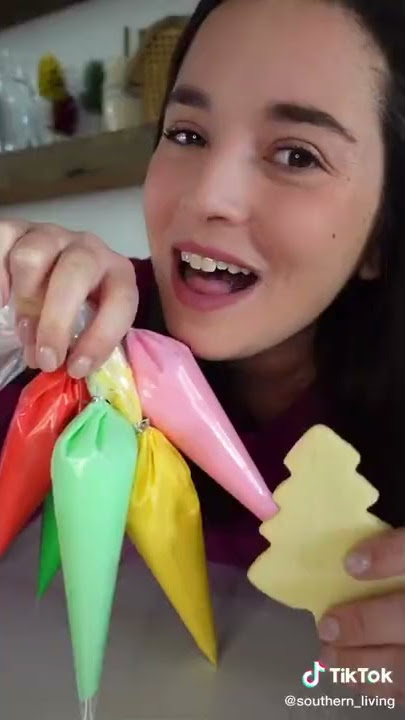 How To Make the Perfect Icing for Cookie Decorating