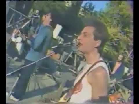 Guarda Группа СВ. Делай своё дело.(1989) su YouTube