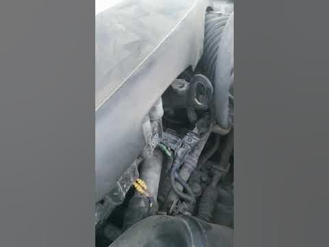 Где находится номер двигателя на пежо 307