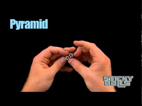 Sticky Balls-Pyramid