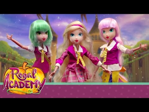 Regal Academy | Le bambole Giochi Preziosi! (SPOT TV)