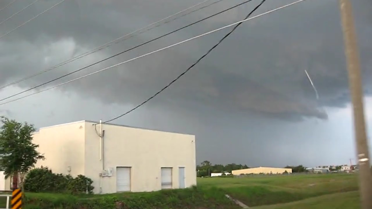 Severe Thunderstorm in Kissimmee, Florida - YouTube