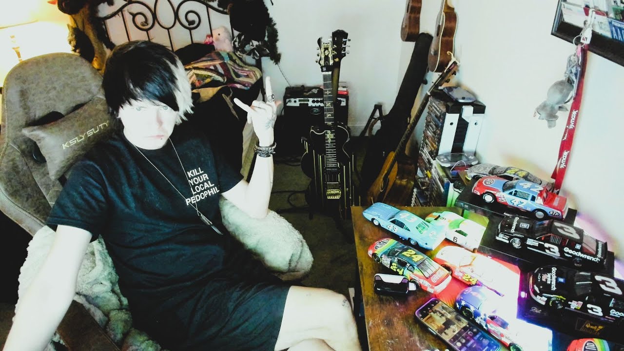 Learning How To Play iRacing | S48