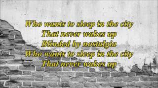 Arctic Monkeys - Old Yellow Bricks - Lyrics