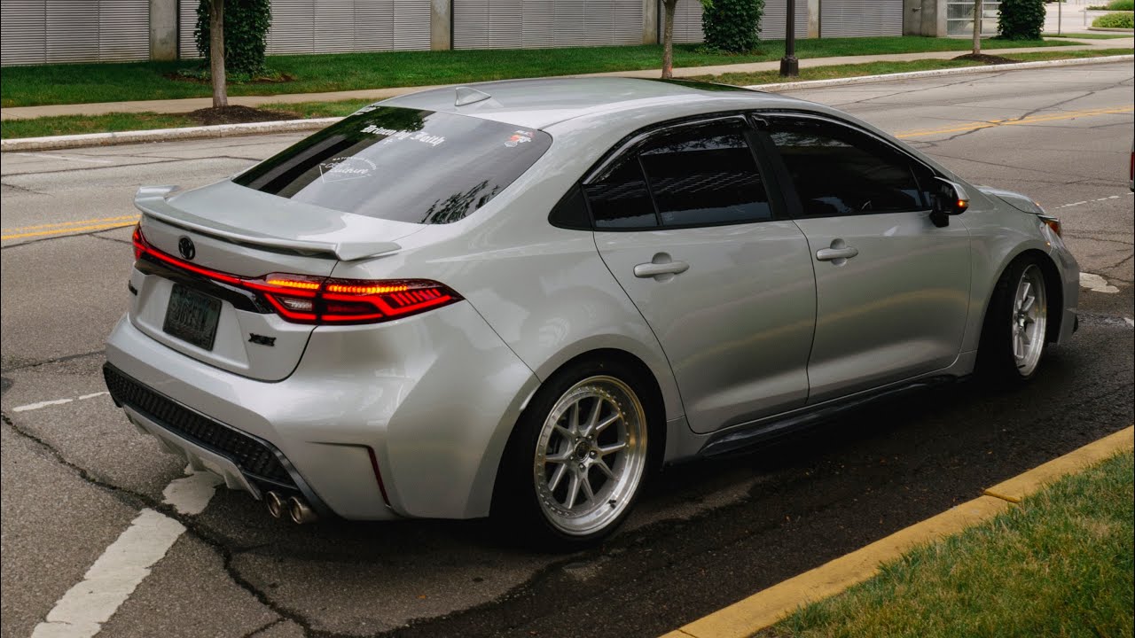 Installing new Rear Reflector Fog light LED For 2022 Toyota Corolla & Coolant flush on 2019 Corolla