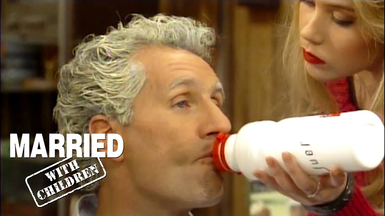 Peg And Al Try For A Baby? | Married With Children