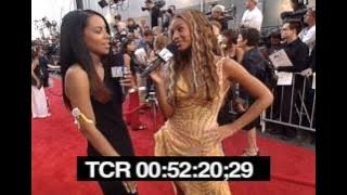 Aaliyah and Beyonce at the 2000 MTV Movie Awards