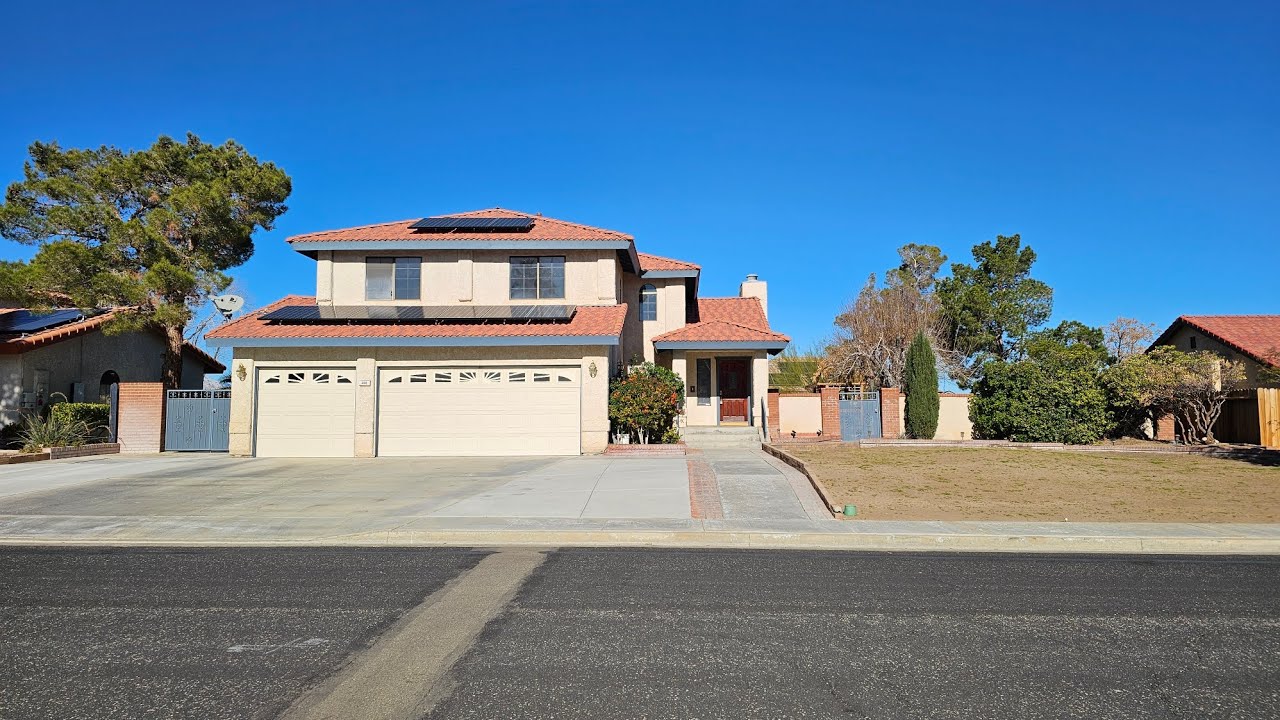 308 W Cielo Ave, Ridgecrest CA 