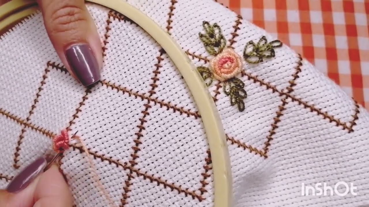 Rombos en punto de cruz rosa rococo