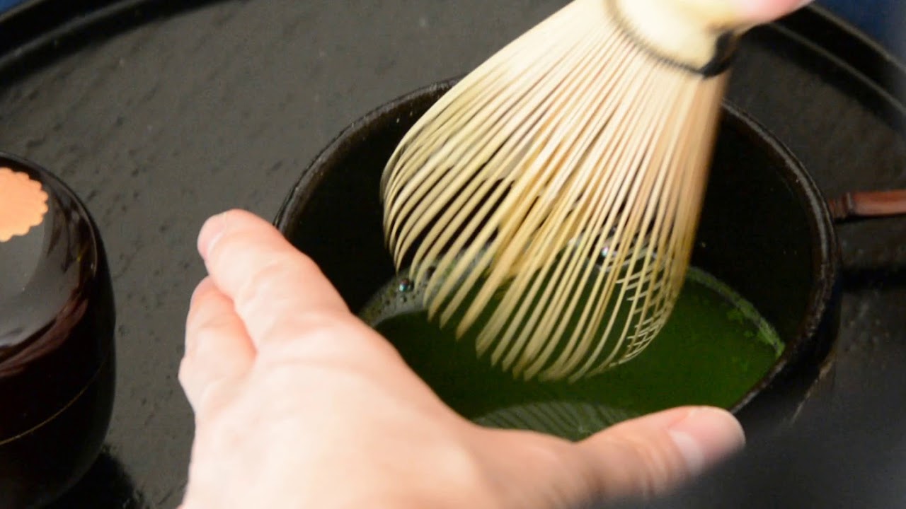 BambooWorx Matcha Whisk Set - Matcha Whisk (Chasen), Traditional Scoop (Chashaku), Tea Spoon. The Perfect Set to Prepare A Cup of Japanese Matcha