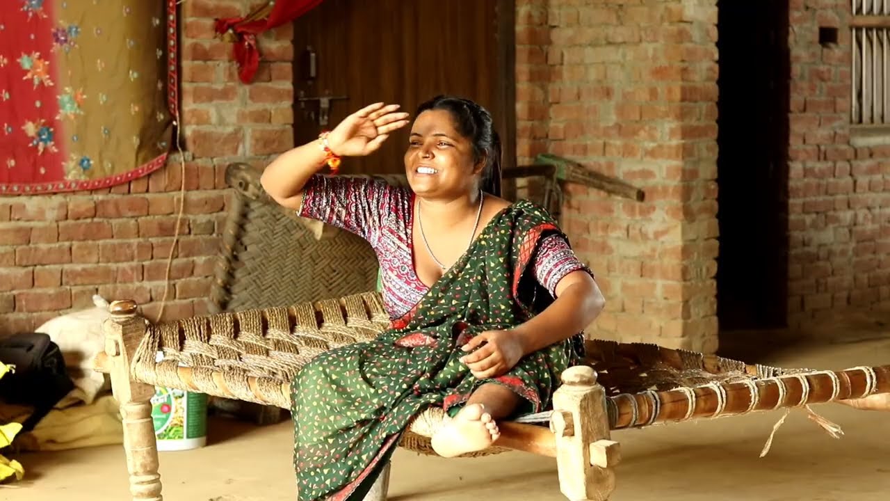 मेरो छोरा को नोकरी में लगा दै। Damo Chacha ki comedy! Sheetalgola ki comedy! Damo fufa ki comedy