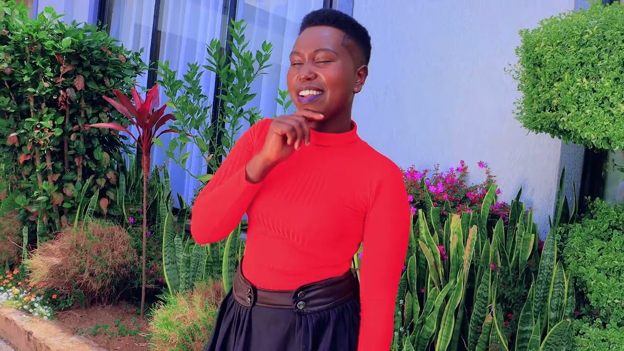 ROMANTIC LOVE BY BARUT TETEMA LADY