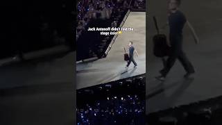 Jack Antonoff Was Lost On Stage - Eras Tour London #taylorswift #erastour #shorts