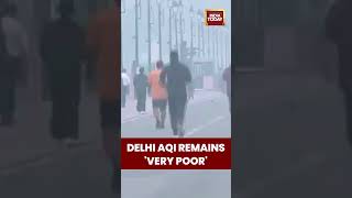#delhi AQI Remains ‘Very Poor’ | #janpath Visuals, Water Sprinklers Deployed