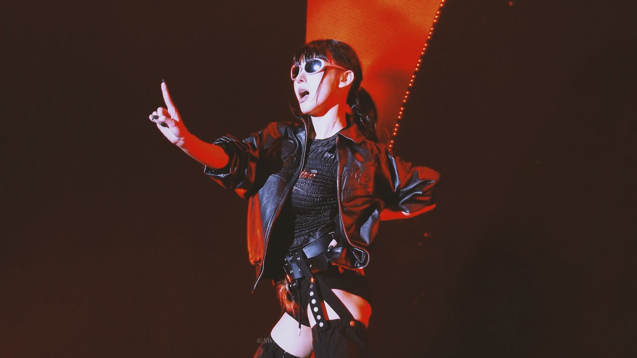 [4K] 251122 Ridin' + ECHO! 노제 직캠 (NOZE FOCUS FANCAM) | WSWF CONCERT 수원