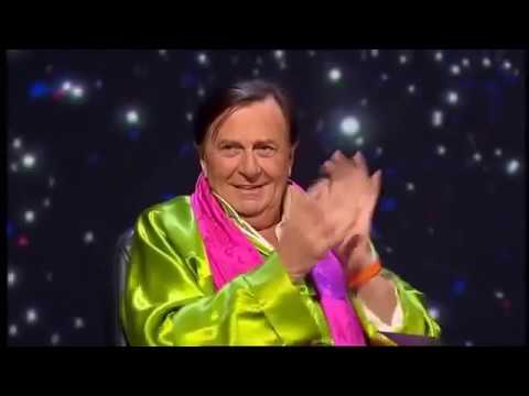 Видео: 07 12 QI КьюАй Quite Interesting - Gravity (субтитры)