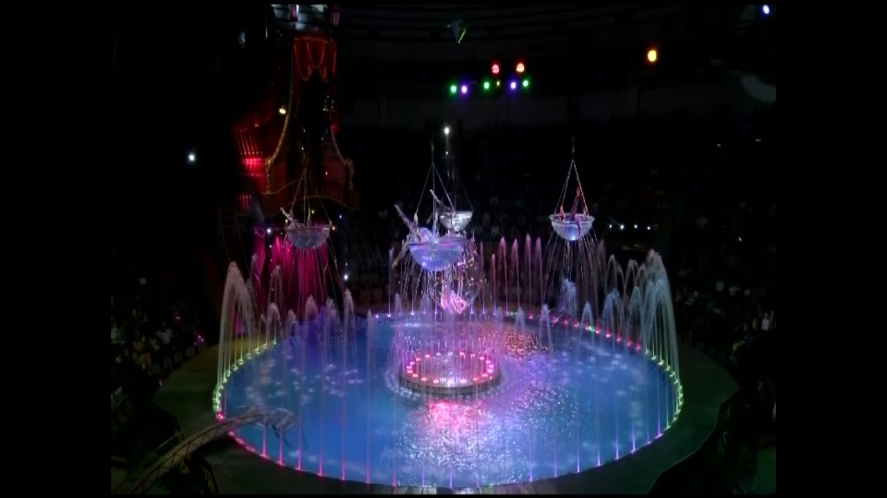 Цирк на воде ульяновск. Шоу поющих фонтанов в Краснодарском цирке. Цирк на воде Кемерово. Видео цирк на воде в Ейске.