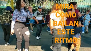 PURA DIVERSION AQUÍ EN LA PULGA DE OAKLAND CA 💃