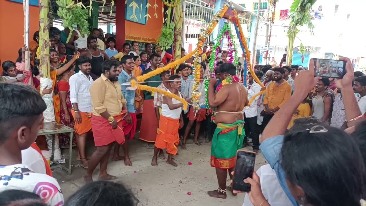 | ஸ்ரீ பாலமுருகன் திருக்கோயில் | அலகு குத்துதல் | அரியமங்கலம் | திருச்சி |