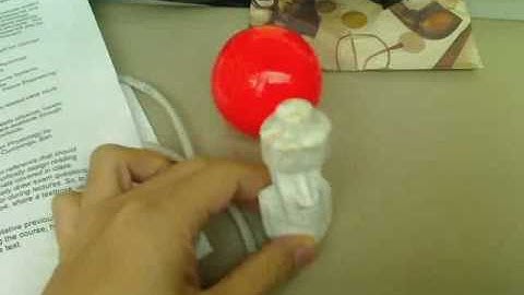 Test of using opencv HoughCircle function to find the ball in the webcam