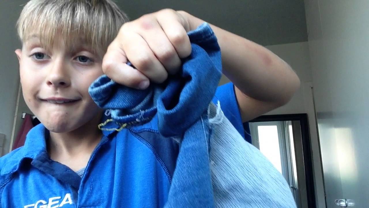 Hoe trek je een broek kapot ( scetch ) - YouTube