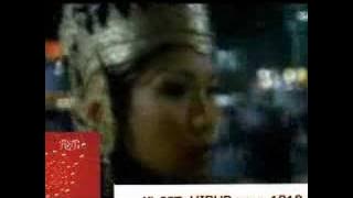 Padi - Sang Penghibur