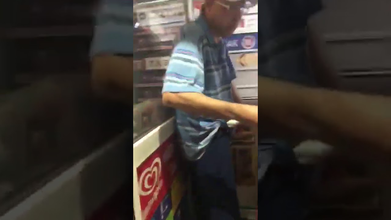 Карман заело  Алкаша трясет с бадуна  Алкаш в магазине   пуш зе темпо  Отрезал карман на штанах