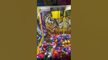 Winning Duck Claw Machine #shorts #trending