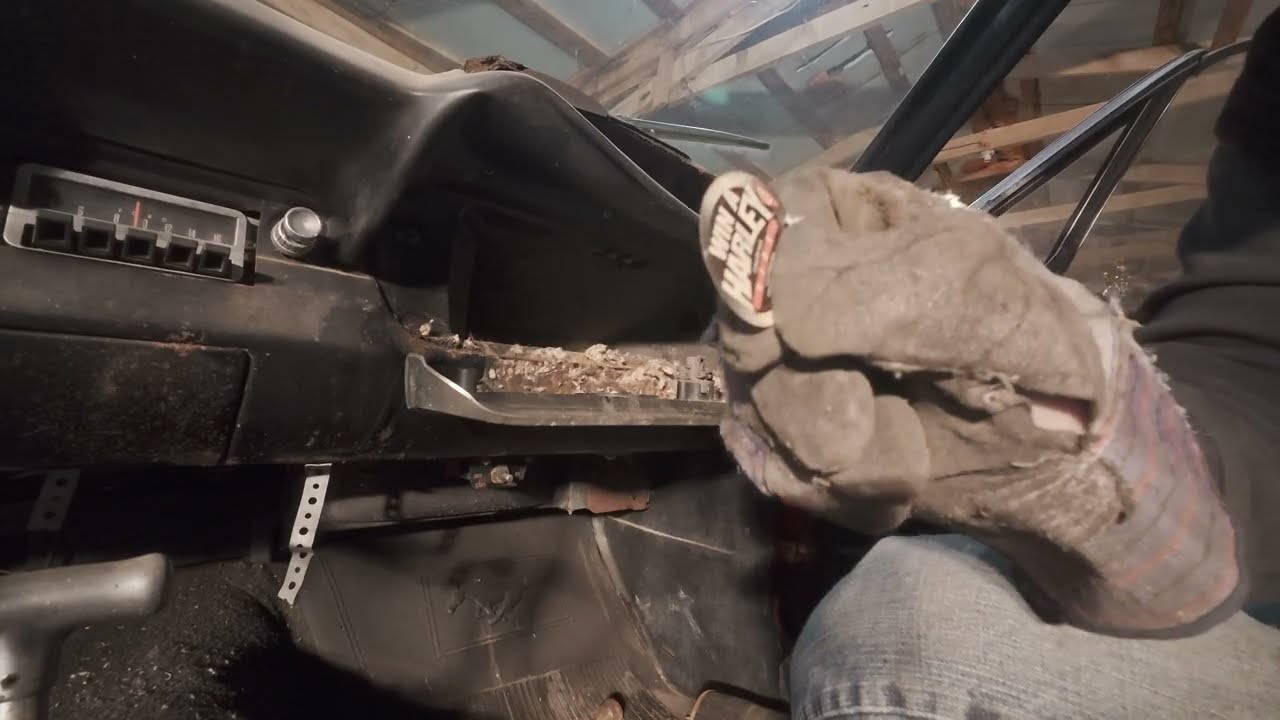 1966 Mustang run and move after 20 plus years.